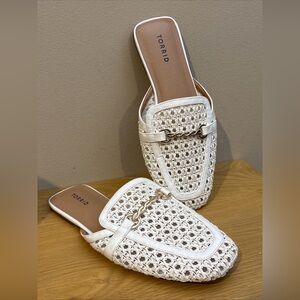 Torrid Faux Leather Woven Mule White Womens Size 12WW wide Width plus